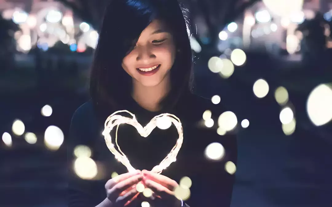 Et si le grand amour commençait par toi ? 5 exercices pour apprendre à t&rsquo;aimer